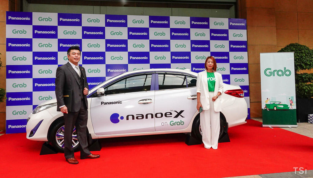 Panasonic hợp tác với Grap ứng dụng NanoeX trên ô tô