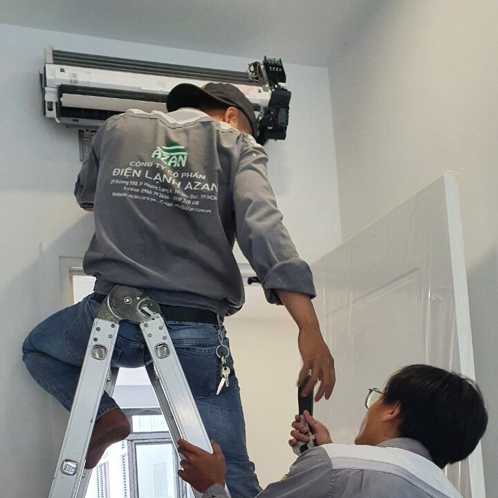 Tháo lắp máy lạnh tại Vạn Phúc City