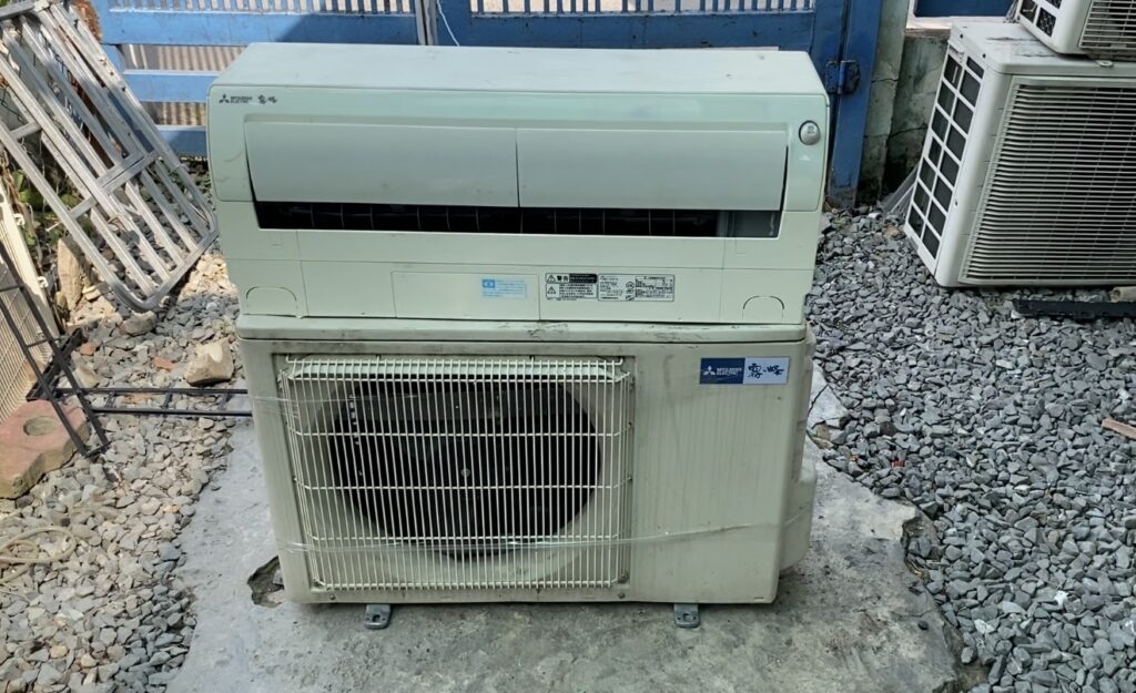 Hình ảnh máy lạnh nội địa Nhật Mitsubishi MSZ-L405S-W