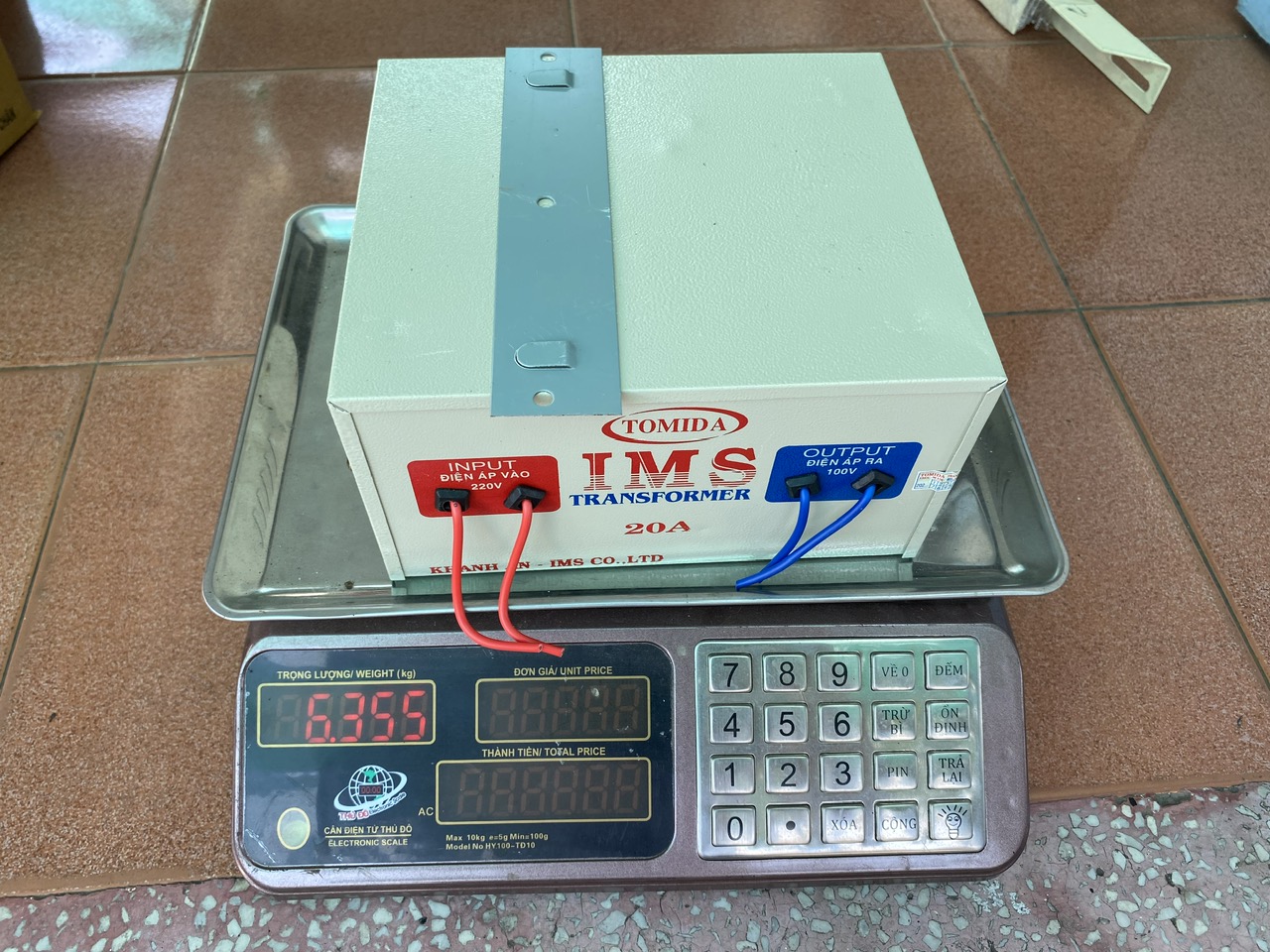 Biến Thế Đổi Điện 20A từ 220V sang 100V Chuẩn Điện NHẬT BẢN