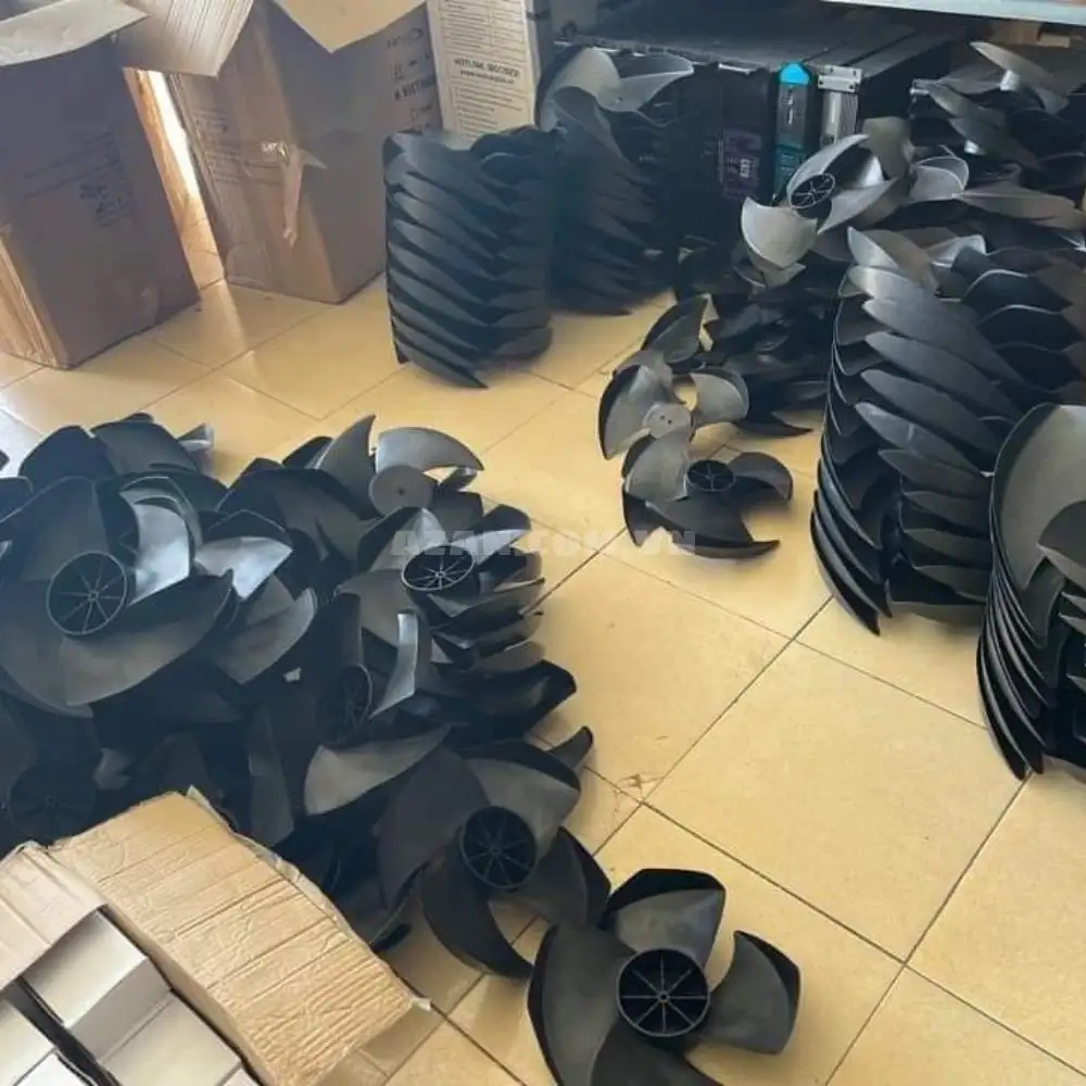 Quạt Cục Nóng Điều Hòa - Tối Ưu Hóa Hiệu Suất Làm Lạnh và Phân Phối Không Khí 3 Cánh quạt dàn nóng – Tối Ưu Hóa Hiệu Suất Làm Lạnh và Phân Phối Không Khí