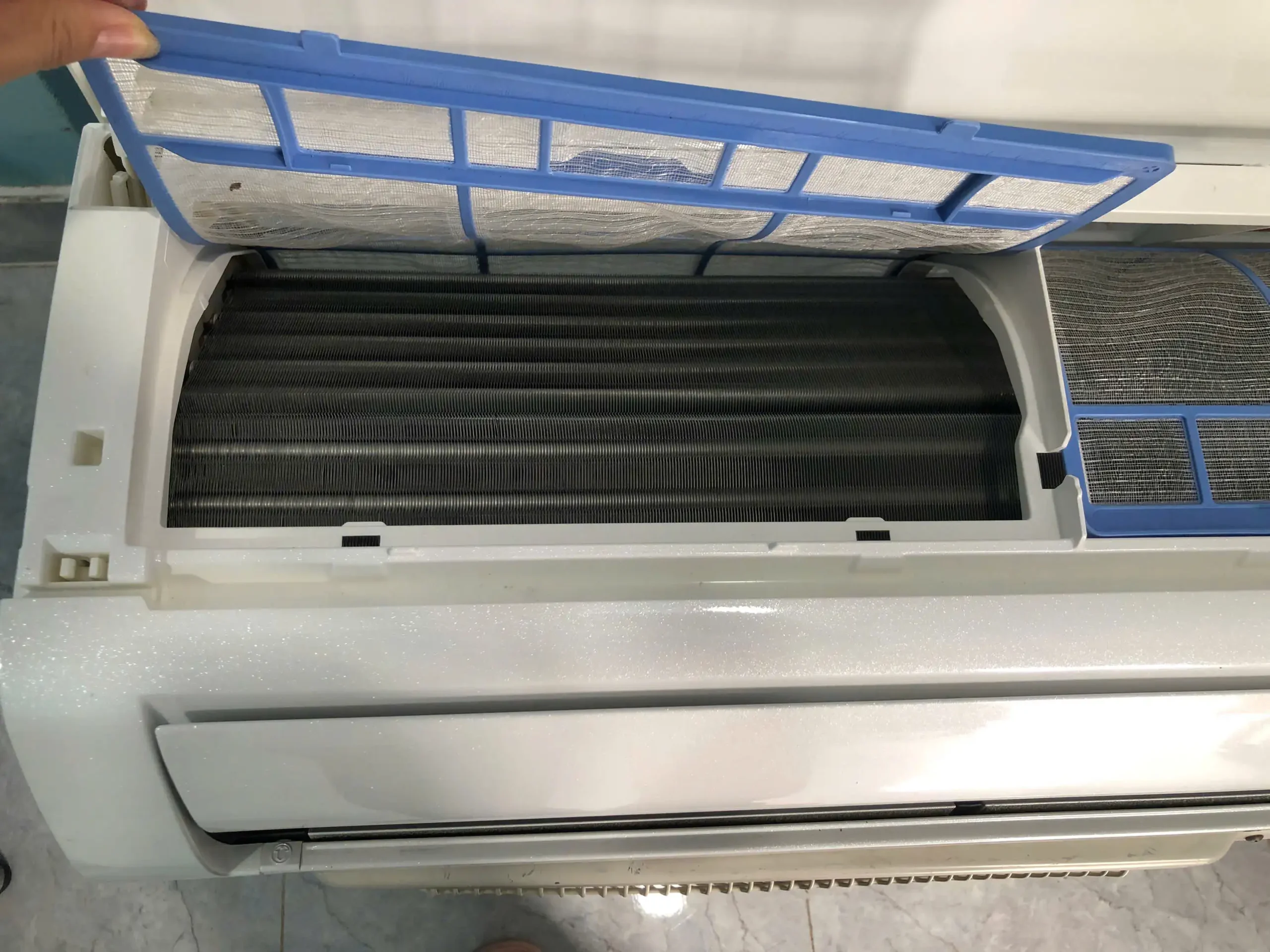 Máy lạnh Mitsubishi nội địa Nhật MSZ-GM223-W