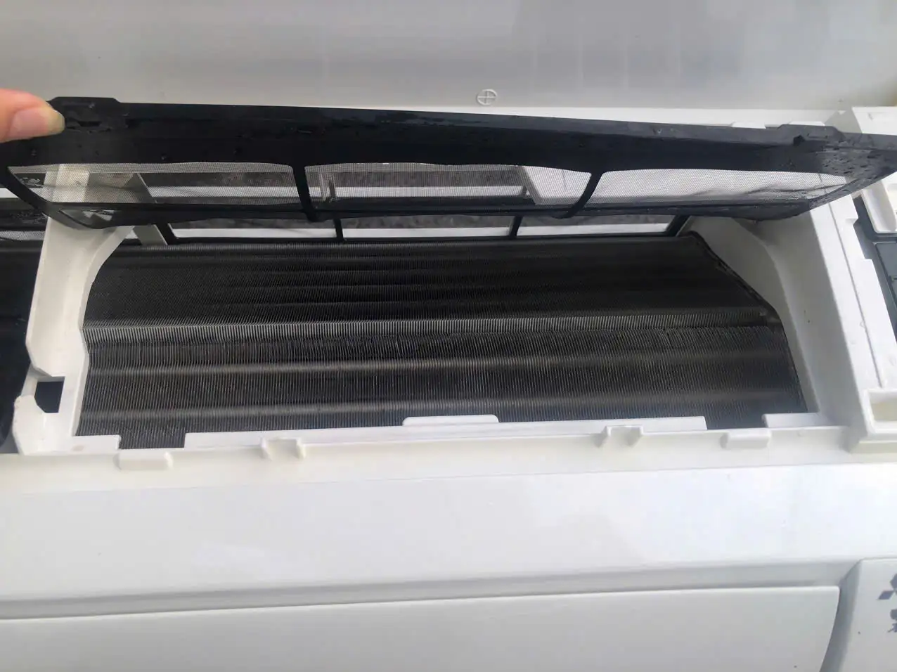 Máy lạnh nội địa Nhật Mitsubishi 1.5HP MSZ-GV2821-W
